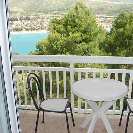 Apartments Mara Trogir Exterior photo